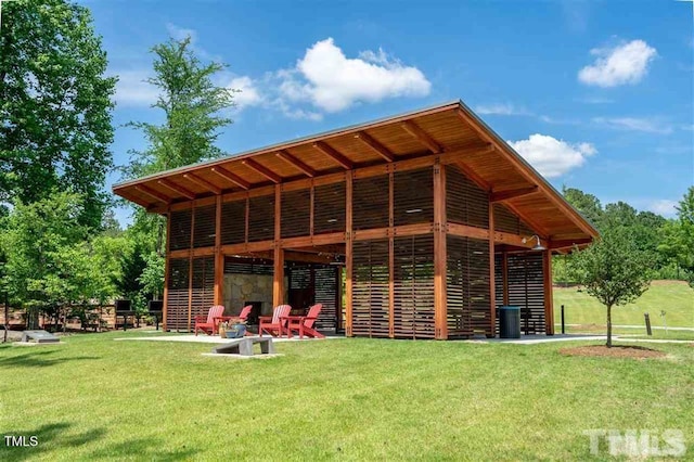 425 Shadow Falls Dr, Wendell, NC 27591 - surrounding community featuring a yard