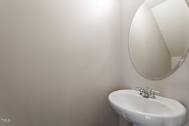 107 Tuftin Dr, Durham, NC 27703 - bathroom featuring a sink