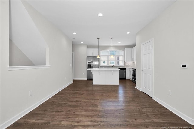 278 Hugh Shelton Loop, Fayetteville, NC 28301 - interior space featuring recessed lighting, baseboards, and dark wood finished floors