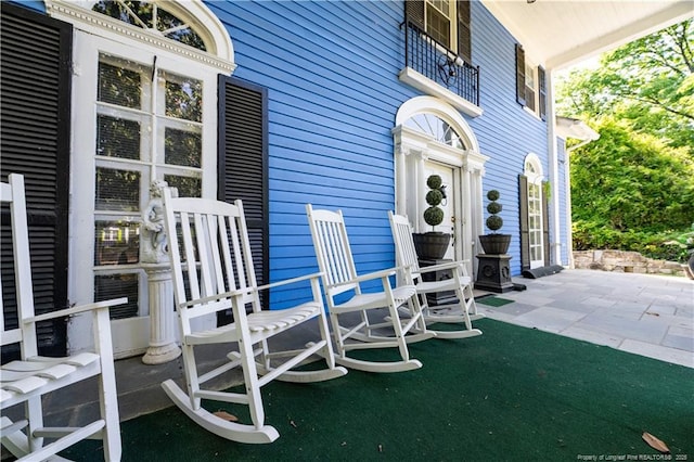 236 E Andrews Ave, Henderson, NC 27536 - view of patio / terrace
