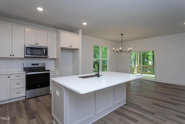 3258 Yorkshire Cir, Sanford, NC 27332