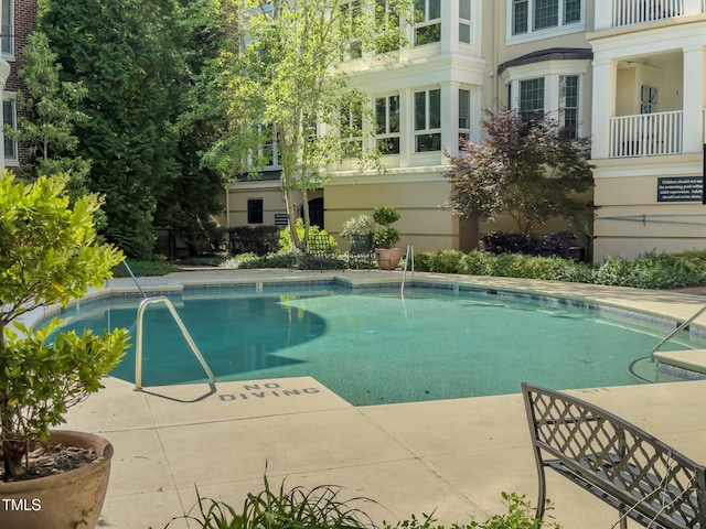 2701 Glenwood Gardens Ln Unit 204, Raleigh, NC 27608 - photo 38