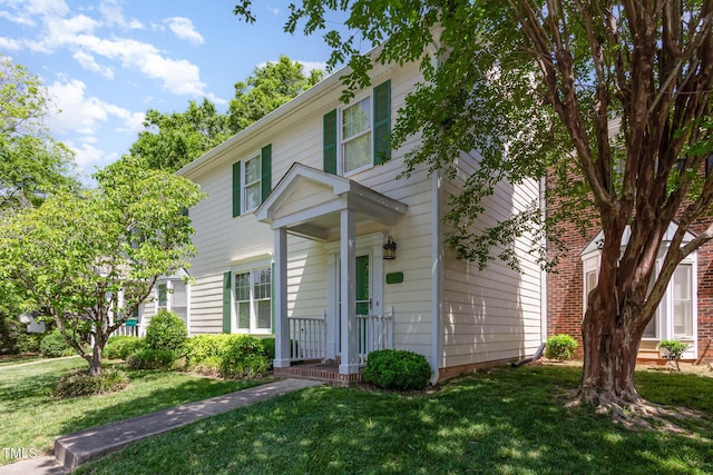 colonial house with a front yard