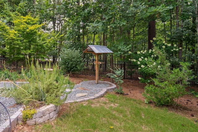277 High Ridge Ln, Pittsboro, NC 27312 - view of yard featuring fence