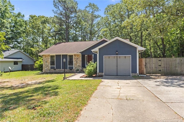 7129 Calamar Dr, Fayetteville, NC 28314 - photo 1