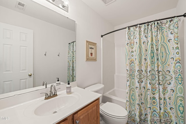 full bath with toilet, shower / tub combo with curtain, vanity, and visible vents
