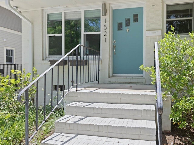 view of exterior entry