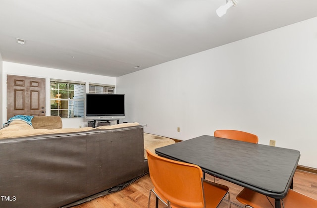 4907 Hollenden Dr Unit 106, Raleigh, NC 27616 - photo 14