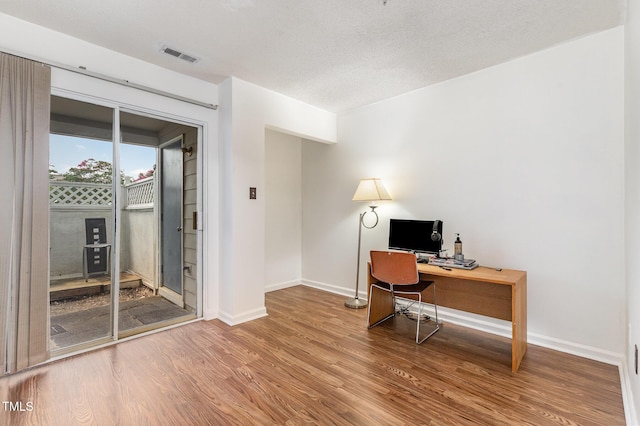 4907 Hollenden Dr Unit 106, Raleigh, NC 27616 - photo 22