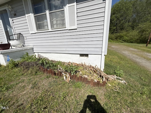 345 Guest Rd, Pelham, NC 27311 - details with crawl space