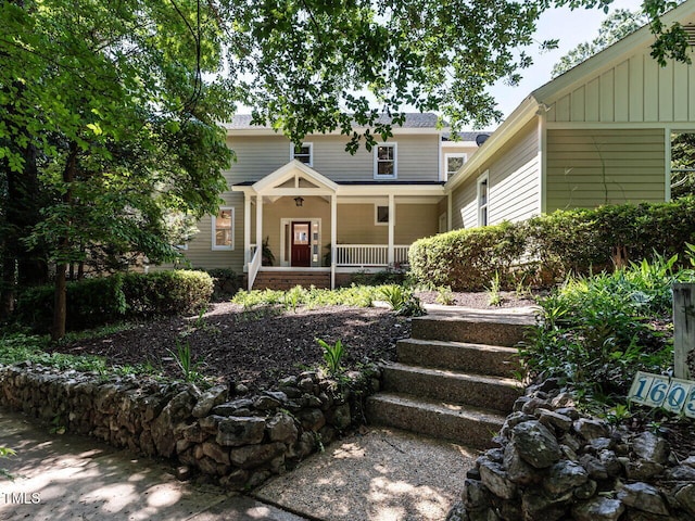1605 Park Dr, Raleigh, NC 27605 - view of front of home featuring a porch