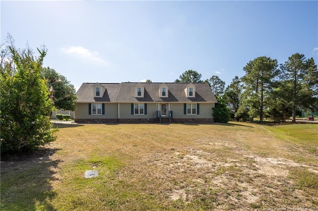 390 Sandy Ridge Rd, Dunn, NC 28334 - cape cod house with a front lawn