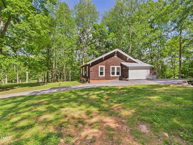 3609 Creekridge Country Rd, Randleman, NC 27317 - view of front facade featuring a front yard