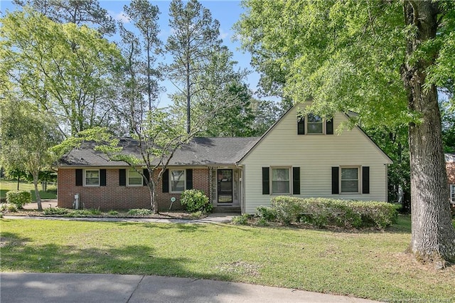 2227 Meadow Wood Rd, Fayetteville, NC 28303 - photo 1