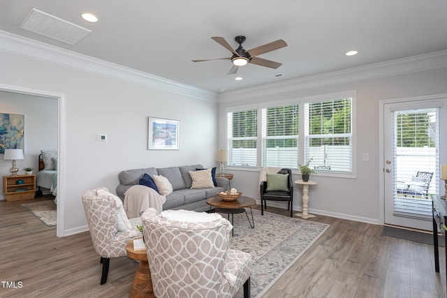 228 Shingle Oak Rd, Wake Forest, NC 27587 - living room featuring ornamental molding, ceiling fan, wood finished floors, baseboards, and recessed lighting
