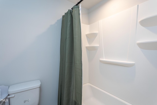 228 Shingle Oak Rd, Wake Forest, NC 27587 - bathroom featuring toilet and shower / tub combo with curtain