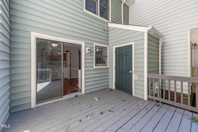 6513 Hearthstone Dr, Raleigh, NC 27615 - view of wooden terrace