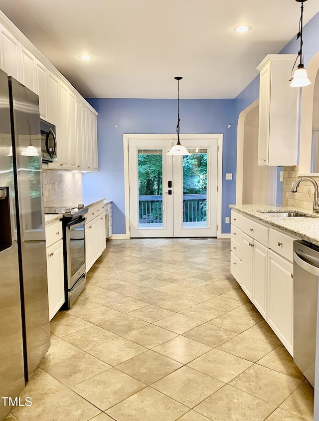 306 Fincastle Dr, Cary, NC 27513 - photo 18