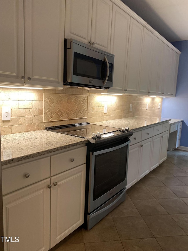 306 Fincastle Dr, Cary, NC 27513 - photo 14