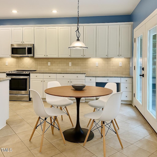 306 Fincastle Dr, Cary, NC 27513 - photo 12