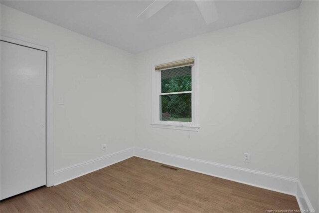 301 Fairfield Rd, Fayetteville, NC 28303 - photo 14