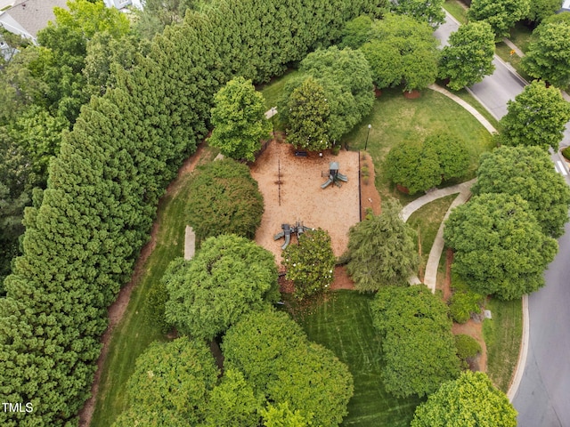 aerial view of property and surrounding area