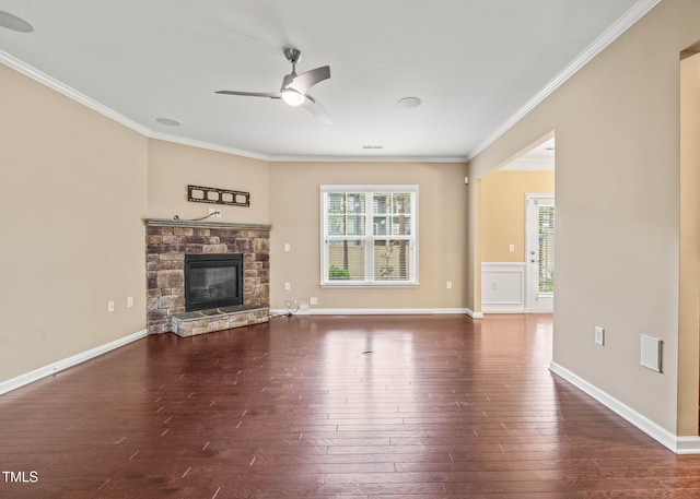 507 Brier Crossings Loop, Durham, NC 27703 - unfurnished living room featuring a ceiling fan, ornamental molding, hardwood / wood-style flooring, and healthy amount of natural light