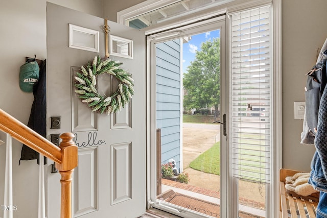 112 Nelson Ln, Clayton, NC 27527 - foyer featuring stairway