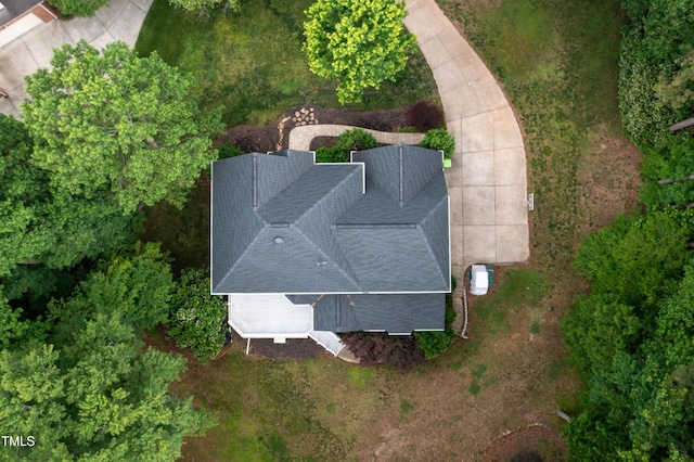aerial view of property and surrounding area