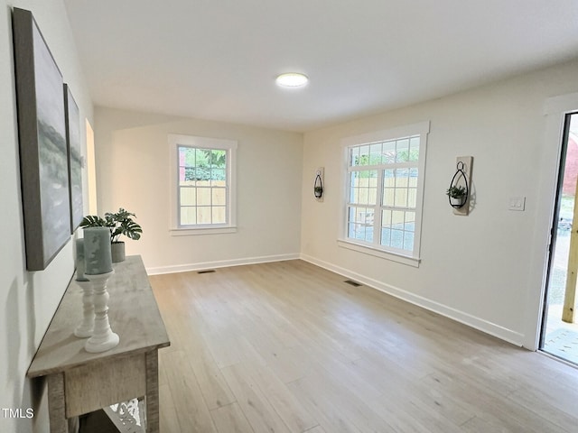 116 Lumpkin St, Raleigh, NC 27610 - foyer featuring wood finished floors and baseboards