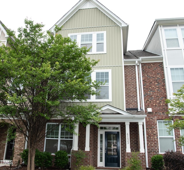 4133 Strendal Dr, Cary, NC 27519