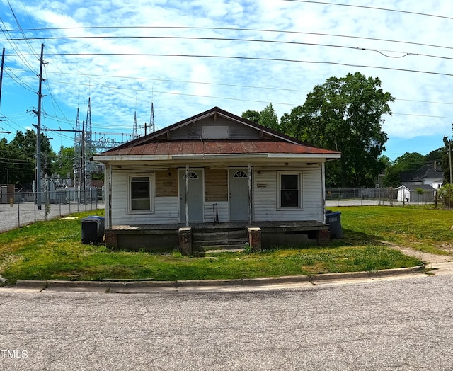 422 Nance St, Rocky Mount, NC 27803 - photo 1