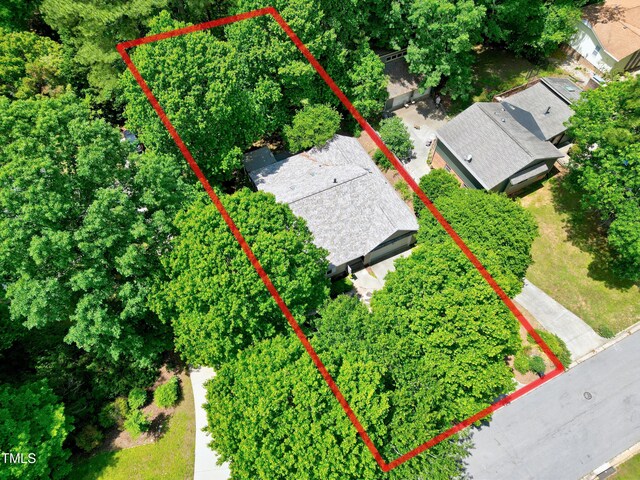 aerial view of property's location with property parcel outlined