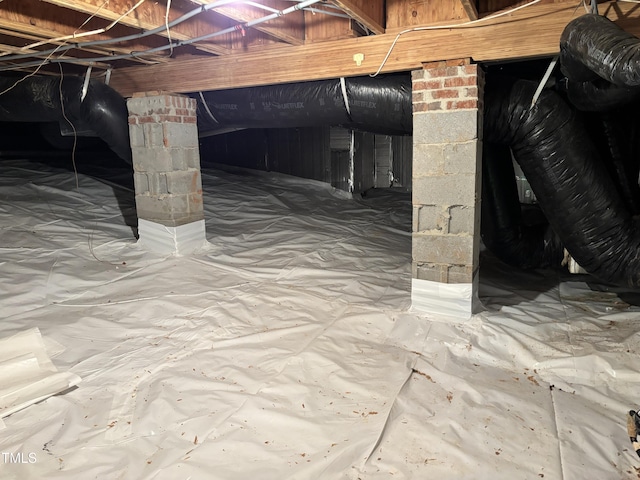 basement with crawl space