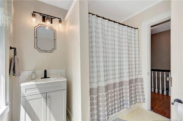 201 W 16th St, Lumberton, NC 28358 - bathroom with ornamental molding, vanity, a shower with shower curtain, and wood finished floors