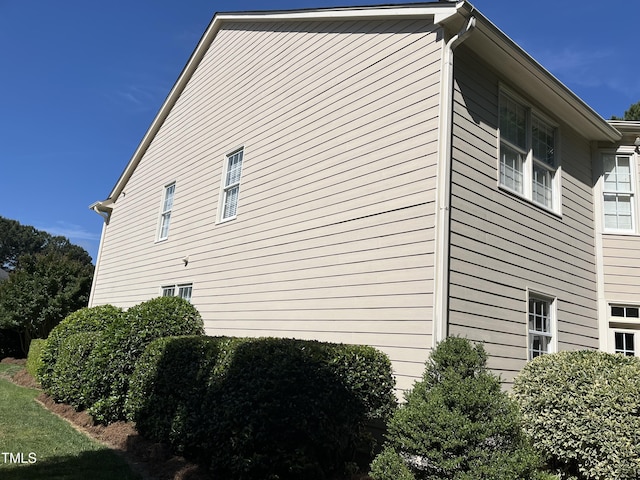 view of side of property