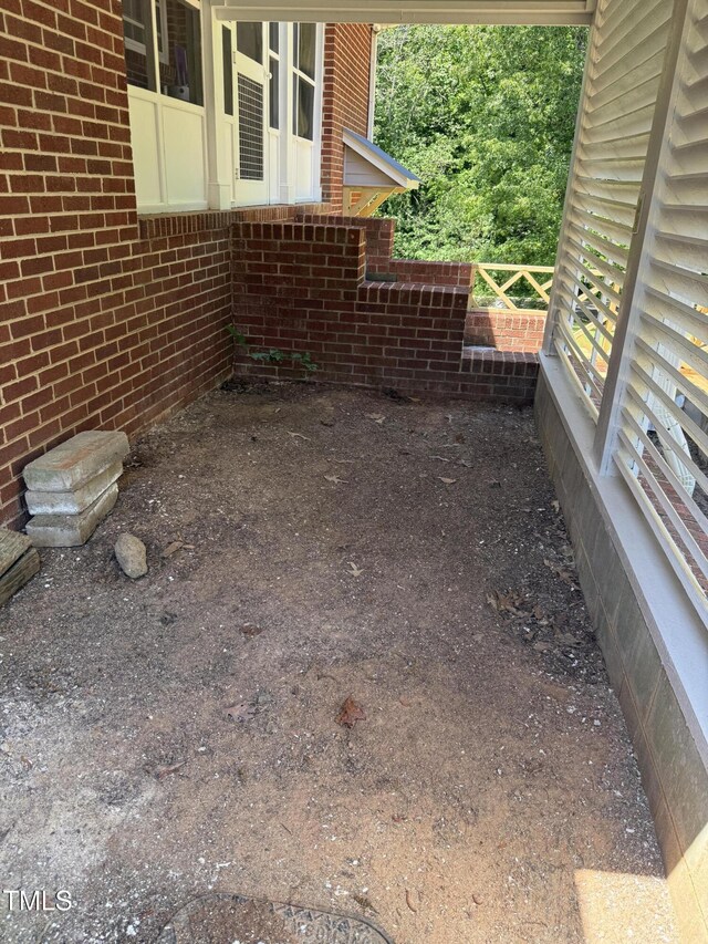 420 Rodwell St, Warrenton, NC 27589 - exterior view of brick siding