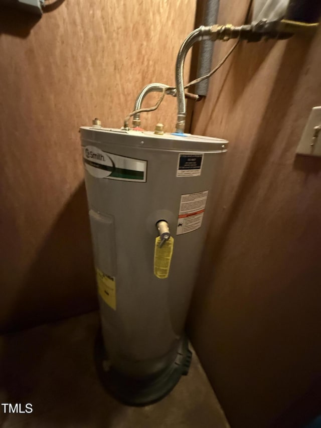 420 Rodwell St, Warrenton, NC 27589 - utilities with water heater