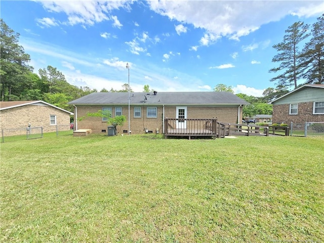 6841 Radial Dr, Fayetteville, NC 28311 - rear view of property featuring a deck
