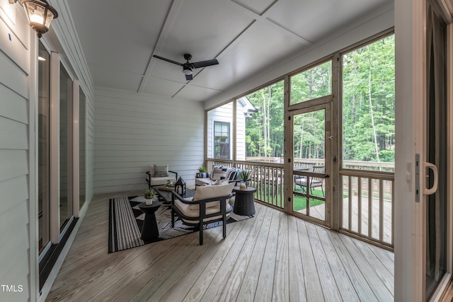 318 Ivy Ridge Rd, Chapel Hill, NC 27516 - sunroom featuring a ceiling fan