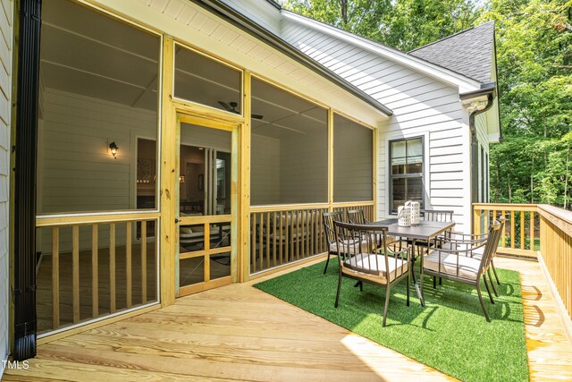 318 Ivy Ridge Rd, Chapel Hill, NC 27516 - deck featuring a sunroom and outdoor dining area