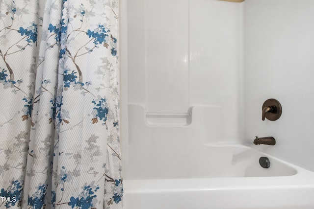 1005 Temple St, Raleigh, NC 27609 - full bathroom with shower / bath combo with shower curtain