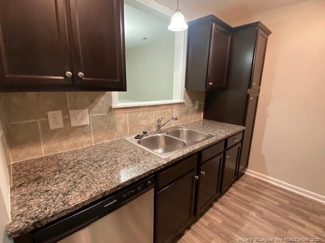 2524 Gardner Park Dr, Fayetteville, NC 28304 - photo 7
