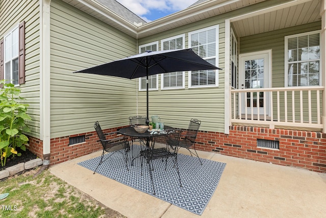 182 Brendamoore Ct, Fuquay Varina, NC 27526 - view of patio / terrace with outdoor dining area