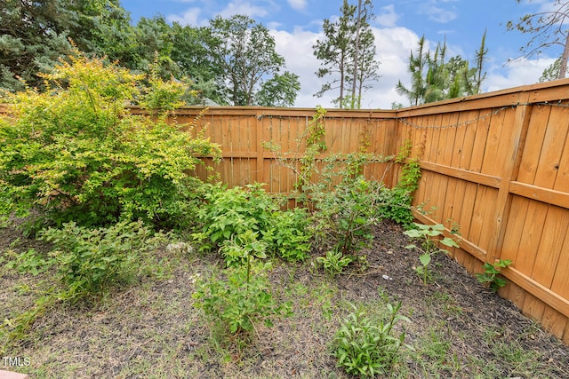 182 Brendamoore Ct, Fuquay Varina, NC 27526 - view of fenced backyard