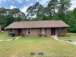 1970 Glenwick Dr, Fayetteville, NC 28304 - ranch-style home featuring a front lawn