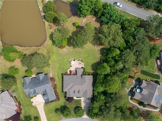 aerial view of property and surrounding area