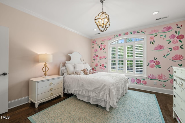bedroom featuring ornamental molding, a chandelier, baseboards, dark wood-style flooring, and recessed lighting