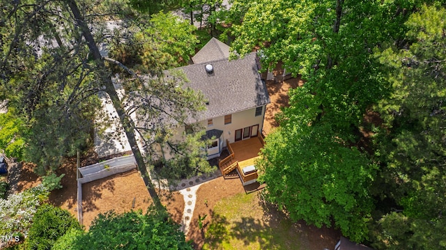 aerial view of property and surrounding area