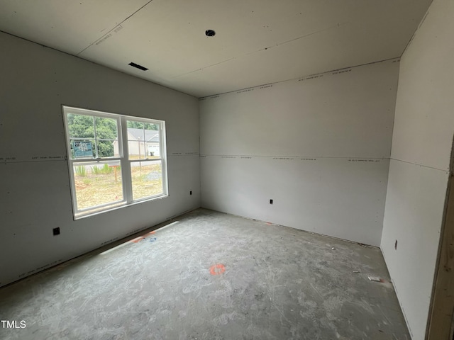 215 Creeks Edge Dr, Pikeville, NC 27863 - spare room featuring unfinished concrete floors